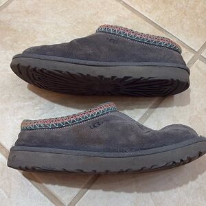 Women’s UGG Tasman slippers